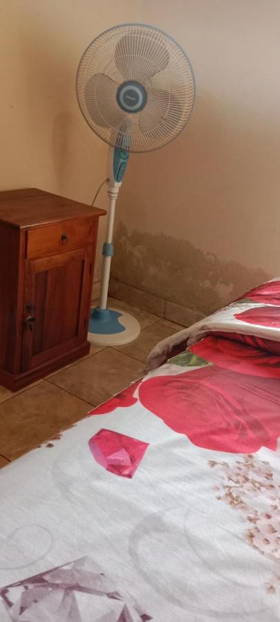 Agung Pring Homestay Batununggul Exterior foto